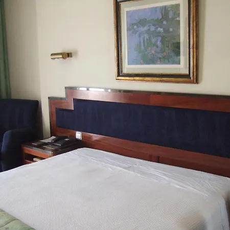 Imperial אבאירו