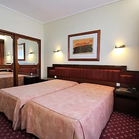 Imperial 3*