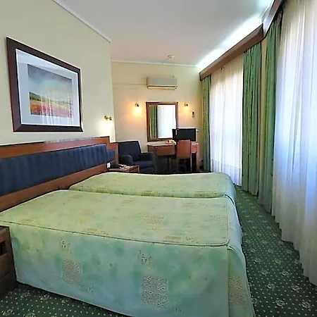 Imperial Hotel 3*